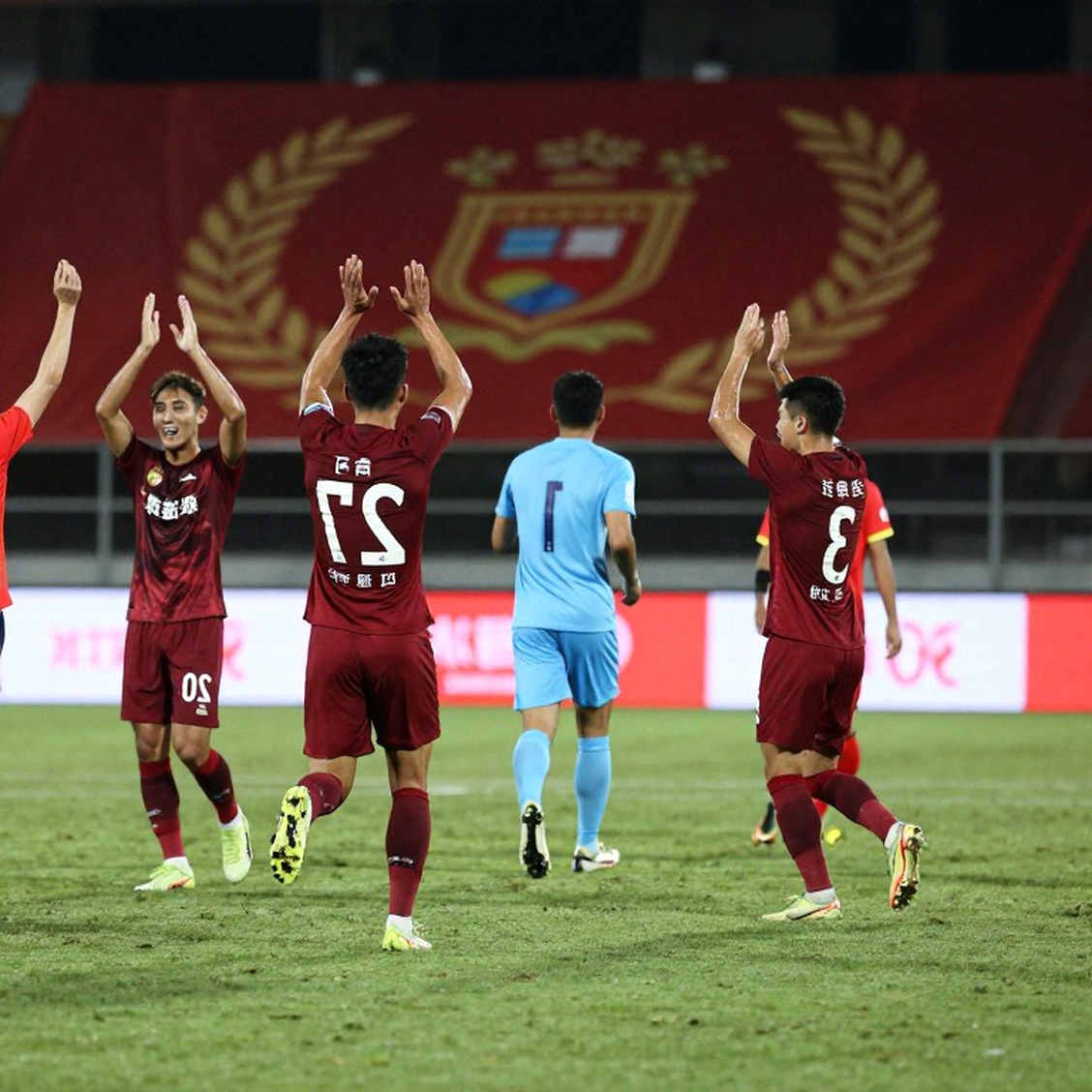 Đội hình "Giấc mơ" của Santos: Phân tích chuyên sâu về thương vụ Coutinho và những rủi ro thầm lặng
