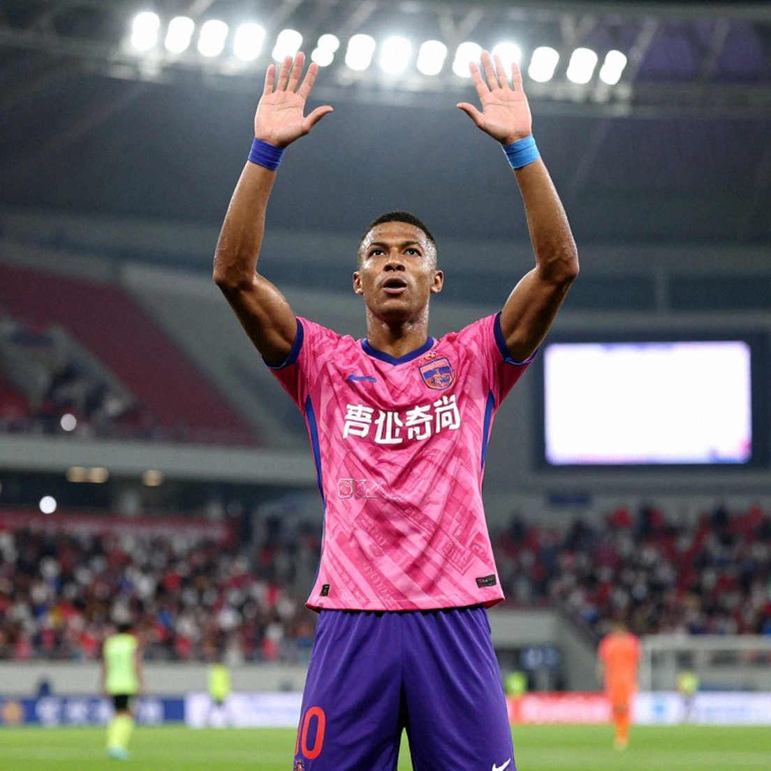 RB Leipzig theo đuổi cựu tài năng Bayern Munich: Canh bạc phát triển hay thương vụ thử nghiệm?