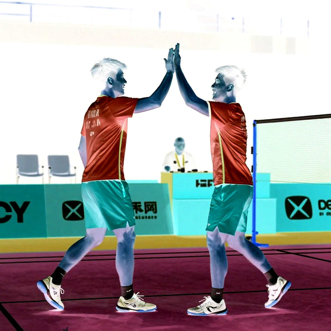 Nguyễn Tiến Minh tuổi 43 thắng trận vòng loại Vietnam Open 2026, Lê Đức Phát chấn thương phải tiêm giảm đau